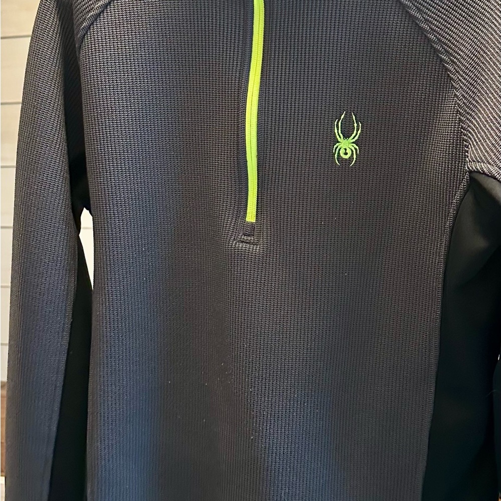 Spyder Gray and Black Lightweight Shirt Jacket